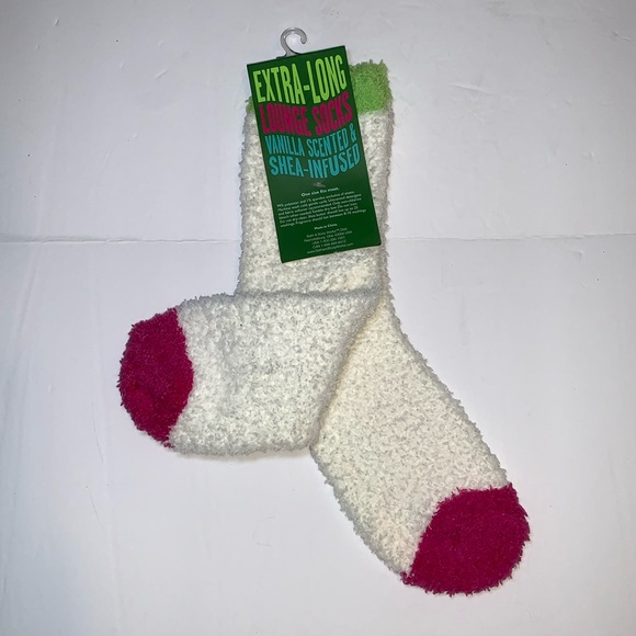 NWT Vanilla Scented Shea Infused Bath & Body Works Extra-Long Lounge Socks - Picture 4 of 12